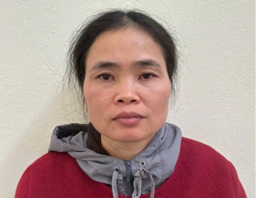 Đinh Thị Kim tại cơ quan công an.