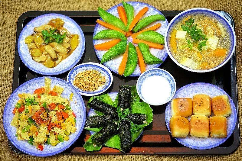 Một mâm cỗ chay