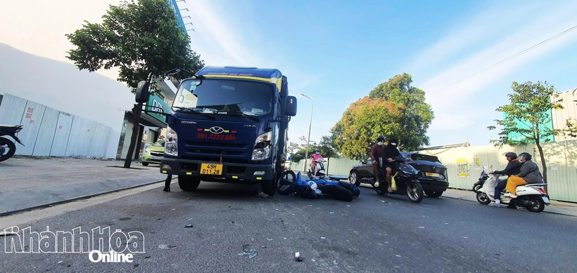 Hiện trường vụ tai nạn. Ảnh: Báo Khánh Hòa.