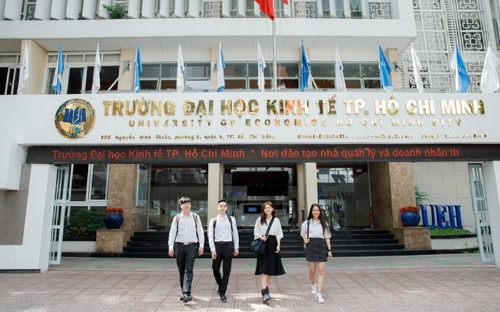 Đại học Kinh tế TP.HCM đổi mới xét tuyển, mở 8 chương trình đào tạo chiến lược mới. Ảnh: Báo Người lao động.