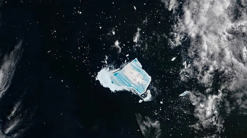 Vệ tinh Terra của NASA đã ghi nhận tảng băng khổng lồ A23a vào ngày 26/12/2025. Ảnh: NASA Earth Observatory.