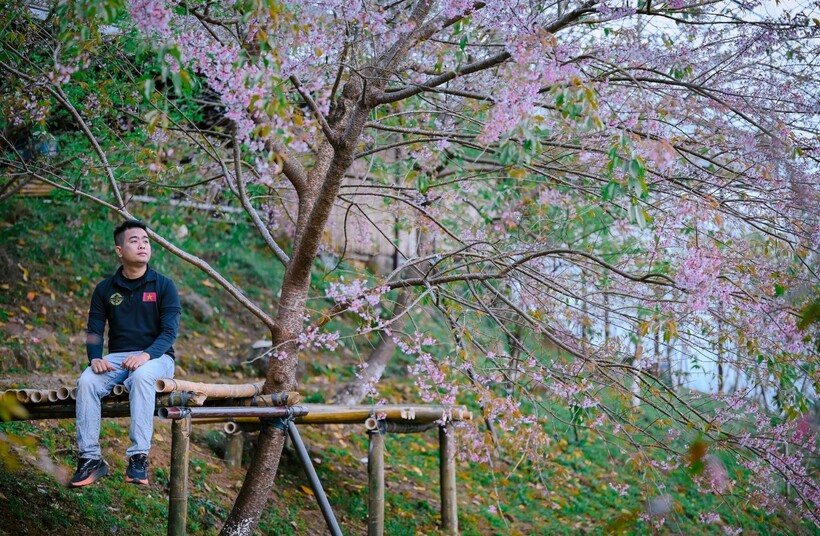 Đinh Mạnh Hưng – Người kể chuyện quê hương bằng những bước chân lang thang - 1