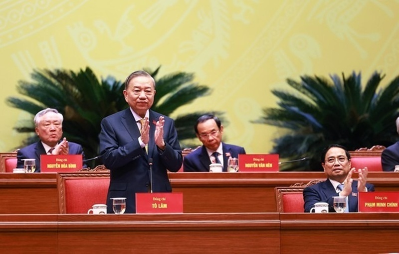 Tổng Bí thư Tô Lâm, Chủ tịch Đoàn Chủ tịch thay mặt Đoàn Chủ tịch điều hành phiên họp. Ảnh: TTXVN.