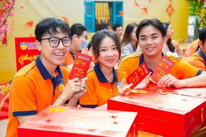 Các trường đại học chi hàng tỷ đồng lì xì, hỗ trợ sinh viên đón Tết Bính Ngọ 2026. Ảnh minh hoạ: Sức khỏe và Đời sống).
