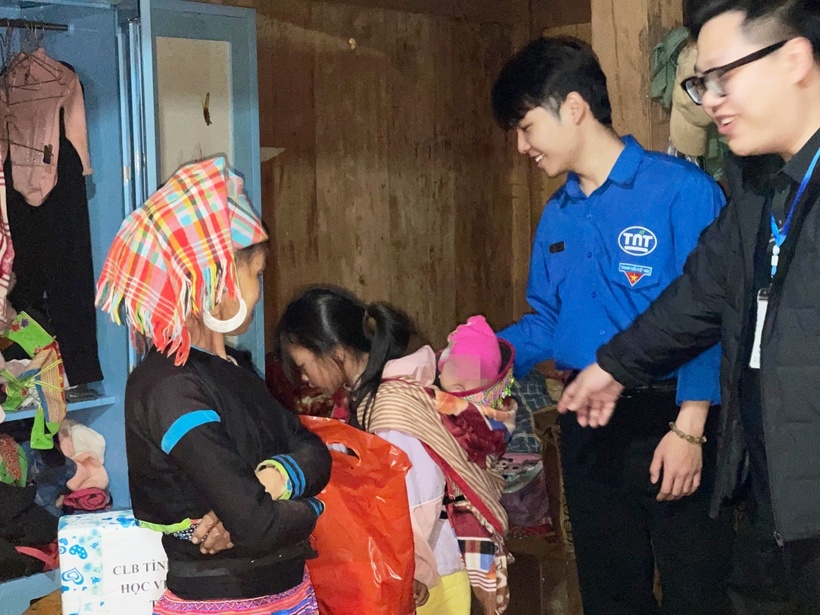 Với Đức mỗi lần được đi là mỗi lần cho đi để nhận lại