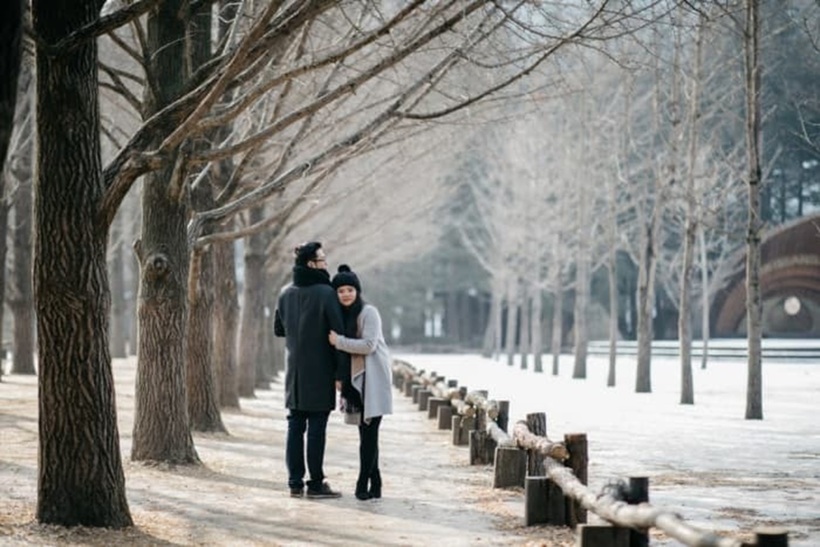 Trang phục đẹp nhất là trang phục khiến bạn cảm thấy tự tin và thoải mái để tận hưởng trọn vẹn chuyến đi.