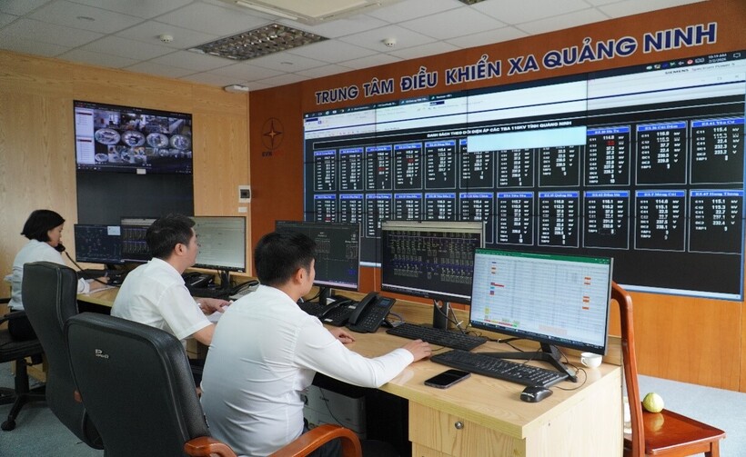 Điều độ viên phòng Điều độ trực vận hành đảm bảo cung cấp điện an toàn, liên tục