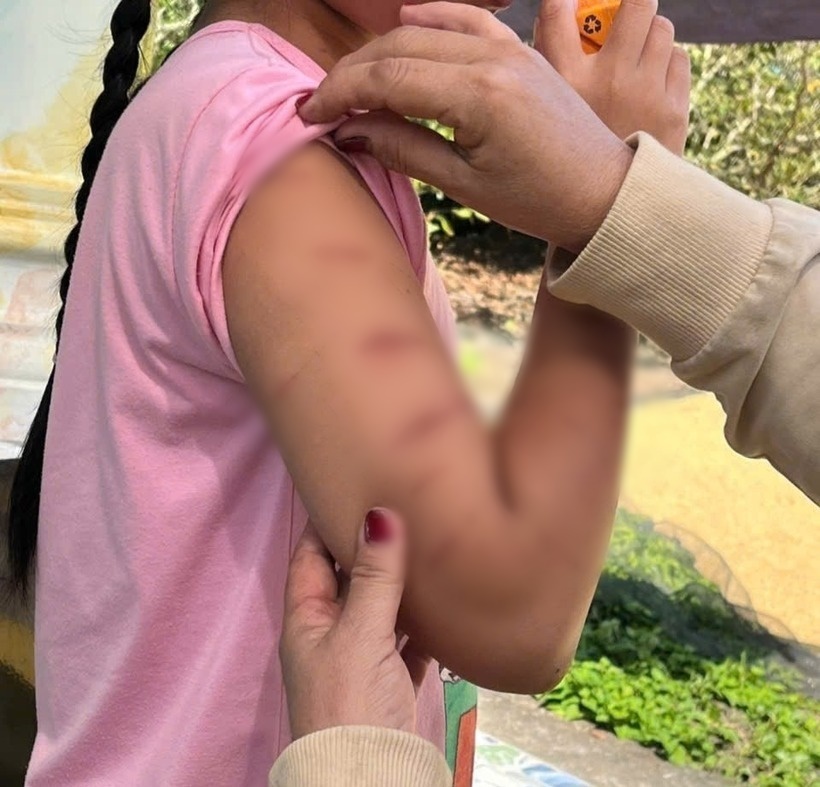 Sở Y tế tỉnh Cà Mau đề xuất UBND tỉnh chỉ đạo các ngành liên quan xác minh, xử lý đảm bảo quyền và sự an toàn cho trẻ em. Ảnh: Nguời Lao Động.