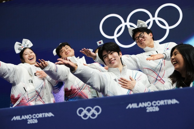 Cha Jun Hwan sinh năm 2001 tại Seoul, sở hữu chiều cao lý tưởng 1m78.