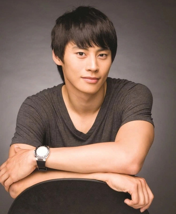 Jung Eun Woo qua đời đột ngột.