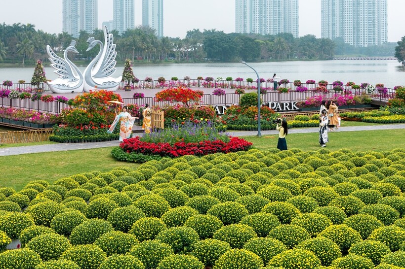 Công viên Hồ Thiên Nga, Ecopark thêm rực rỡ khi Tết đến xuân về