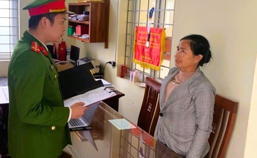 Do mâu thuẫn đất đai, Bùi Thị Hoài đã đánh mẹ chồng, chị dâu gây thương tích. (Ảnh: Người lao động)