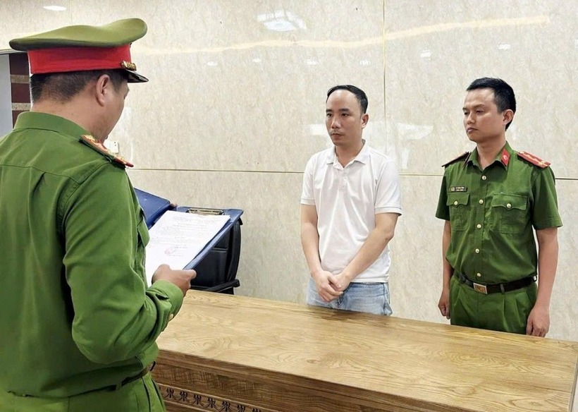 Công an Đà Nẵng khởi tố bắt giữ La Thế Quang về tội “vẽ” liên kết đào tạo, cấp chứng chỉ giả mạo để lừa đảo. Ảnh: Cổng thông tin điện tử Công an TP Đà Nẵng