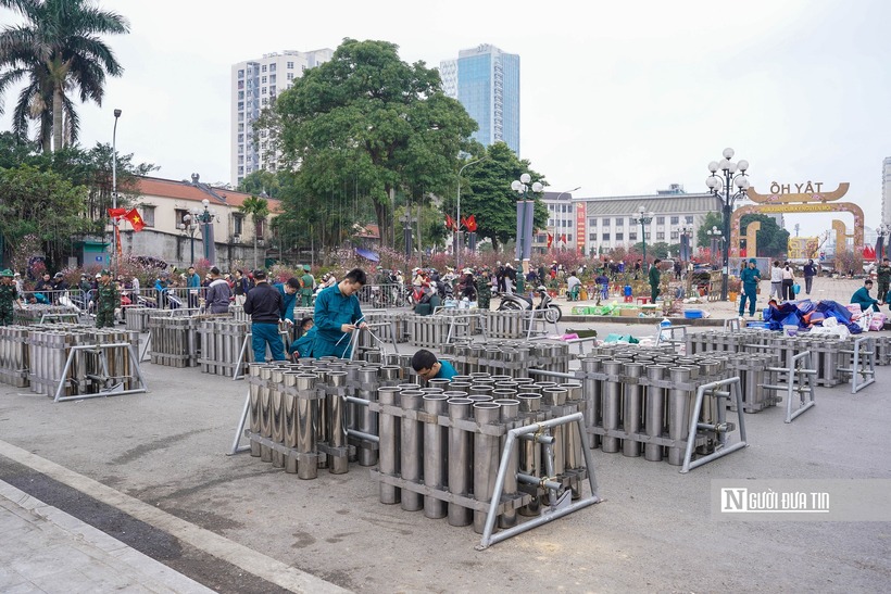 Theo kế hoạch, Thành phố Hà Nội tổ chức 33 điểm bắn với 34 trận địa pháo hoa (11 trận địa bắn pháo hoa tầm cao và 23 trận địa bắn pháo hoa tầm thấp để chào đón năm Bính Ngọ 2026.
