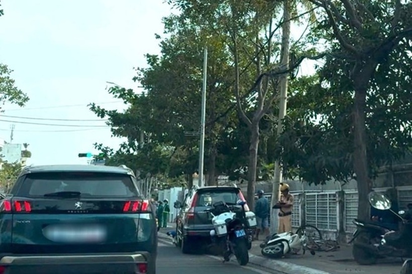 Ảnh Lao động
