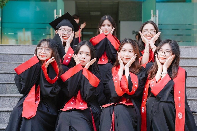 Sinh viên Trường Đại học Ngoại thương. Ảnh: Dân trí