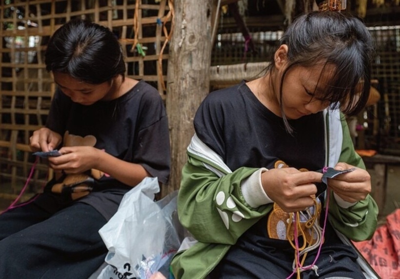 "Quý bà vải lanh" và giấc mơ đổi đời của phụ nữ H'Mông - 3