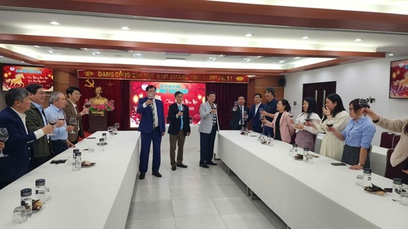 Chủ tịch Hội Luật gia Việt Nam yêu cầu cơ quan Trung ương Hội bước vào guồng công việc ngay từ những ngày đầu năm.
