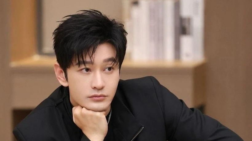 Huỳnh Hiểu Minh lên tiếng về tin đồn đánh bạc thua hàng tỷ đồng.