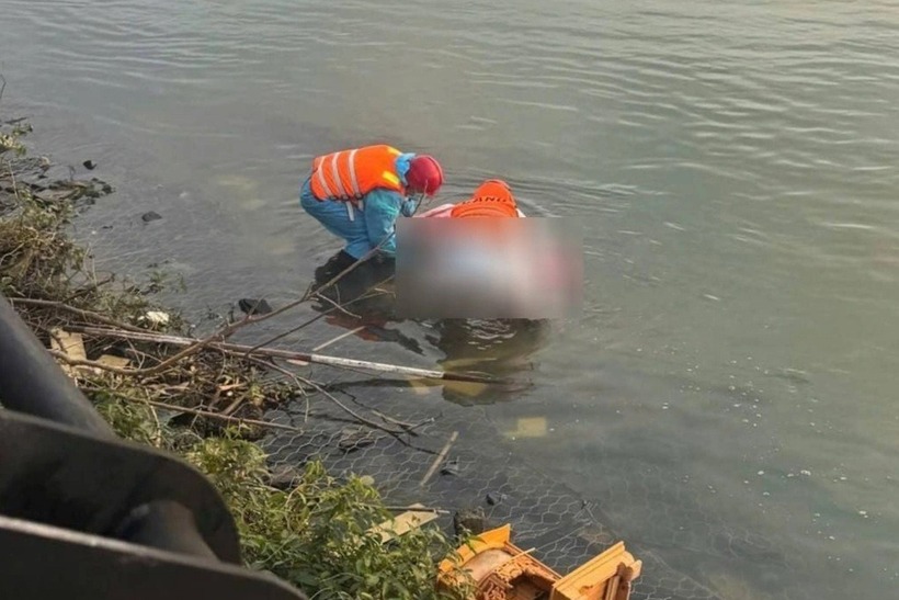 Hiện trường phát hiện thi thể trên sông Hàn. Ảnh: Dân trí