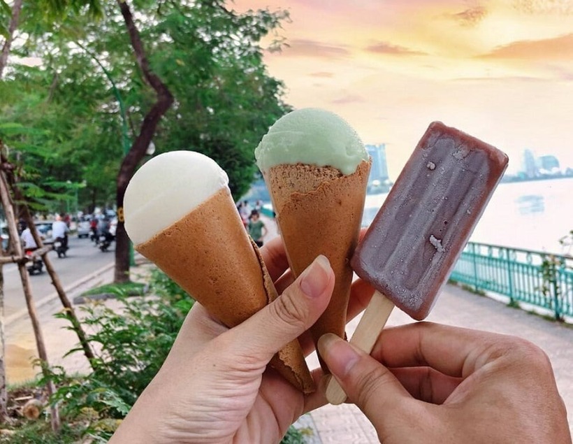 Trải nghiệm ăn kem hồ Tây ngày đông - 2