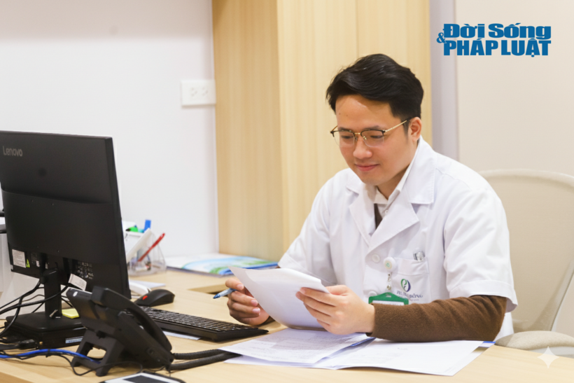 Từng giảng dạy cho bác sĩ nội trú, bác sĩ Duy Anh cho rằng thế hệ bác sĩ nội trú thời công nghệ giỏi máy móc nhưng vẫn phải ‘lăn lộn’ thực tế để rèn bản lĩnh