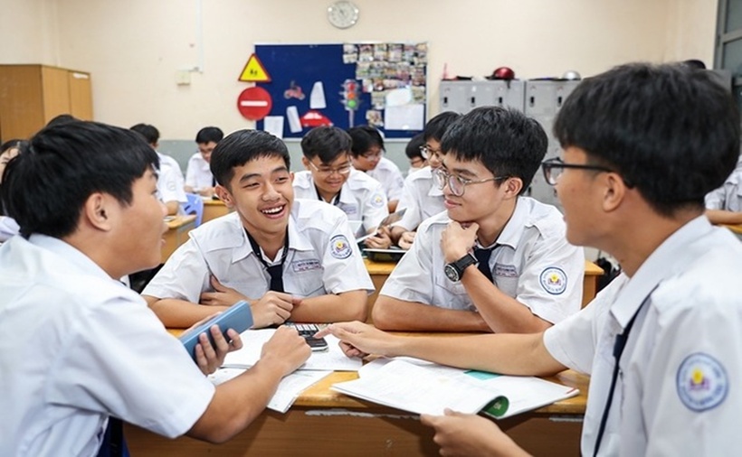 Học sinh lớp 12 năm nay sẽ dự thi tốt nghiệp THPT sớm hơn so với năm trước. (Ảnh: Thanh niên)