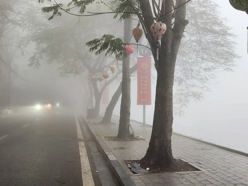 Thời tiết nồm ẩm gây ảnh hưởng đến sinh hoạt, sức khỏe người dân