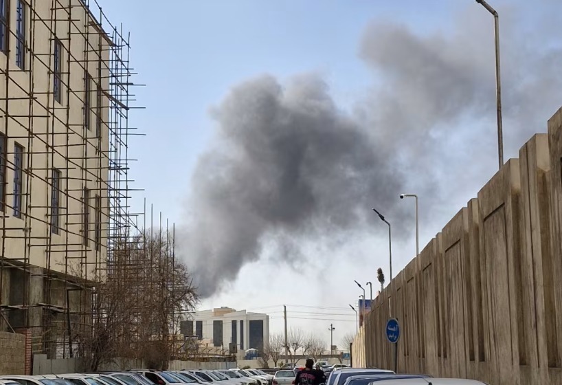 Khói bốc lên sau một vụ nổ ở Tehran ngày 28/2/2026. Ảnh: Getty Images