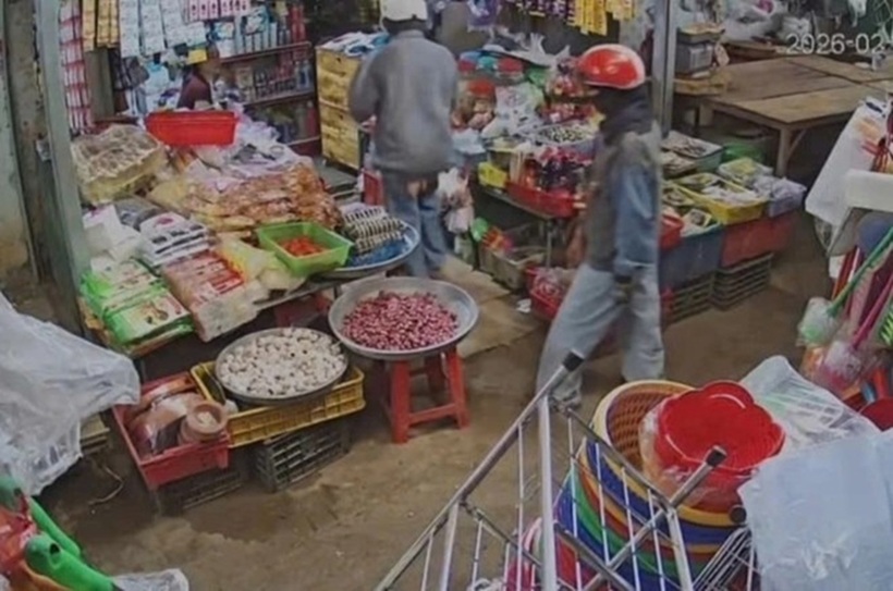 Hình ảnh ghi lại sự việc. Ảnh: Lao động