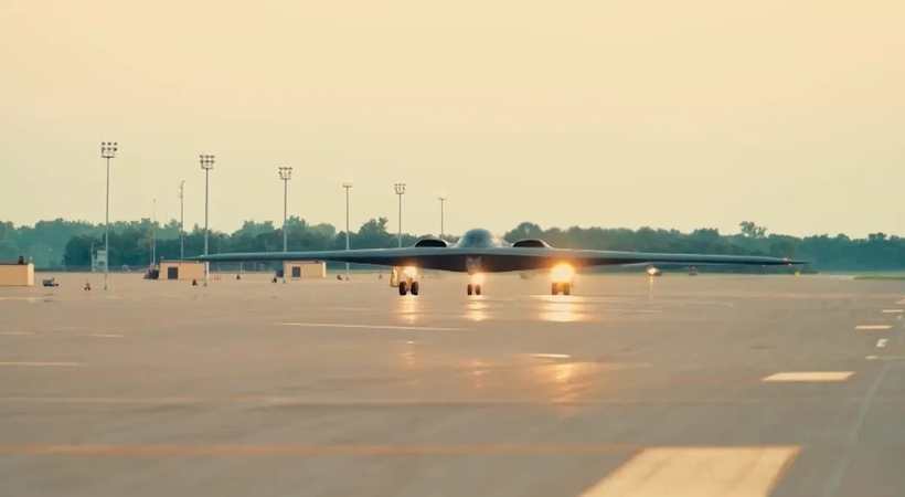 Máy bay ném bom tàng hình B-2 của Mỹ. Ảnh: US Central Command