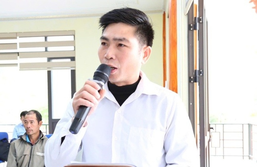Cử tri Lò Văn Đanh (Ảnh: Hoàng Đức).