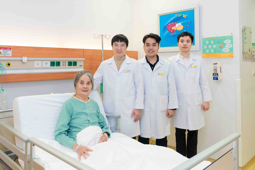 Bệnh nhân hồi phục ngoạn mục sau ca phẫu thuật cấp cứu.