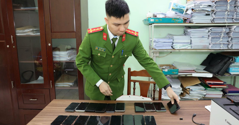 Tang vật vụ án.
