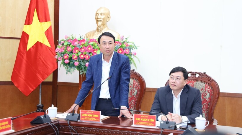 Phó Tổng Giám đốc Tổng công ty Điện lực miền Bắc Lương Minh Thanh phát biểu tại buổi làm việc