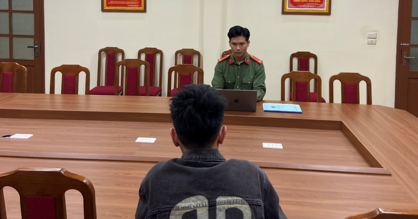 Cơ quan Công an làm việc với công dân N.V.H. (Ảnh: Công an Quảng Ninh)