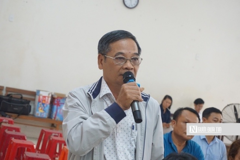 Cử tri nêu kiến nghị các vướng mắc từ thực tế địa phương.