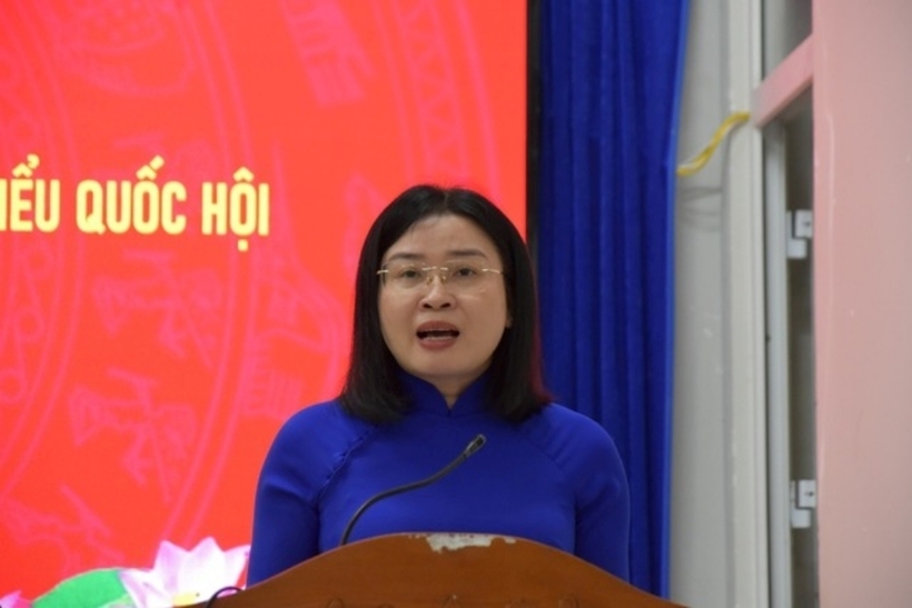Bà Phan Thị Thúy Linh chia sẻ cam kết đại diện tiếng nói của người lao động nếu được cử tri tín nhiệm.