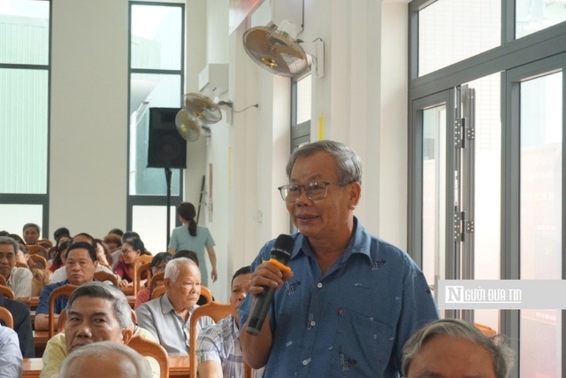 Cử tri Phan Sáu nêu kiến nghị về những bất cập trong chính sách bảo hiểm y tế, khám chữa bệnh