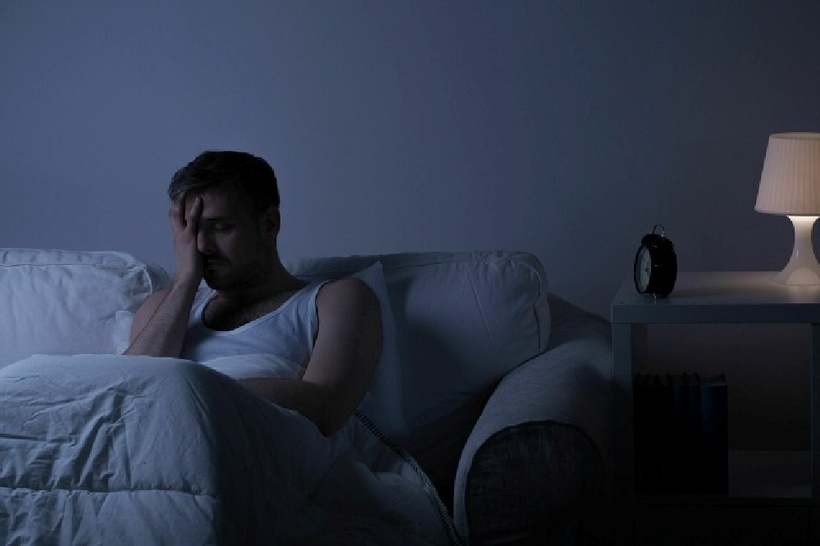 Người đàn ông Hà Nội đi khám tâm thần vì thường xuyên... đánh vợ lúc ngủ.