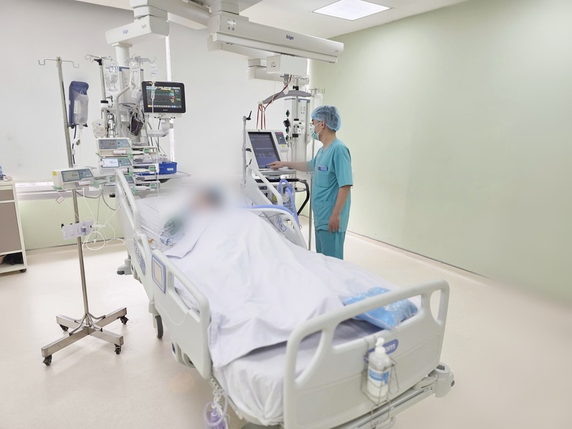 Cấp cứu cụ bà 84 tuổi sốc mất máu do uống nhầm thuốc diệt chuột. Ảnh: BVCC.