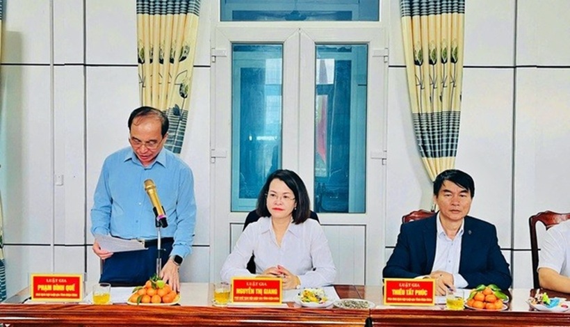 Ông Phạm Đình Quế - Chủ tịch Hội Luật gia tỉnh Điện Biên thông tin về kết quả công tác của Hội.