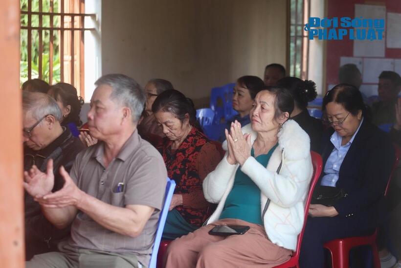 Ủy ban MTTQ Việt Nam phường Tích Lương phối hợp với UBND phường tổ chức Hội nghị tiếp xúc cử tri với những người ứng cử đại biểu HĐND phường Tích Lương, nhiệm kỳ 2026 - 2031 tại khu vực bỏ phiếu số 19