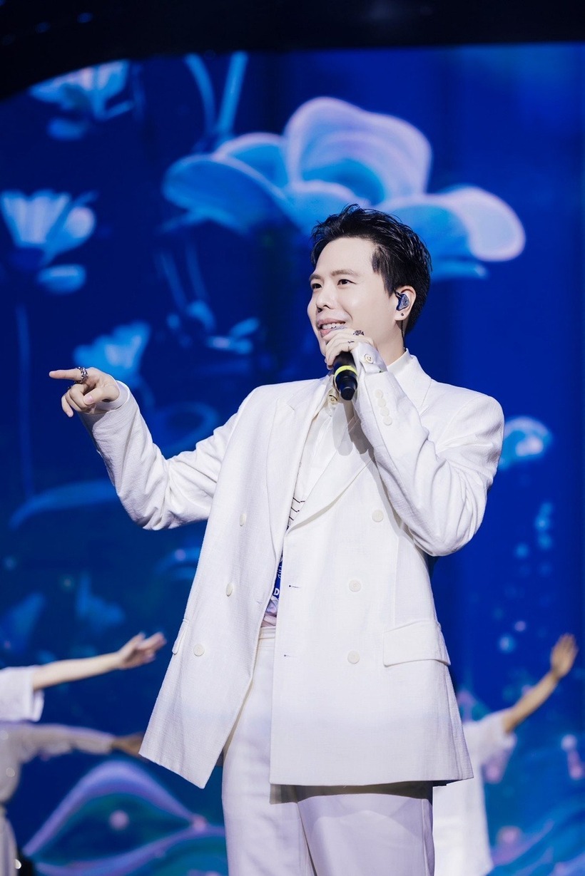 Nam ca sĩ từng được nhiều người nhắc đến như một công tử của Vbiz.