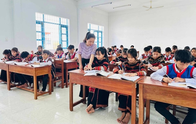 Tiết học của học sinh Trường Phổ thông dân tộc nội trú THCS Hoài Ân, tỉnh Gia Lai. Ảnh: Báo Gia Lai.