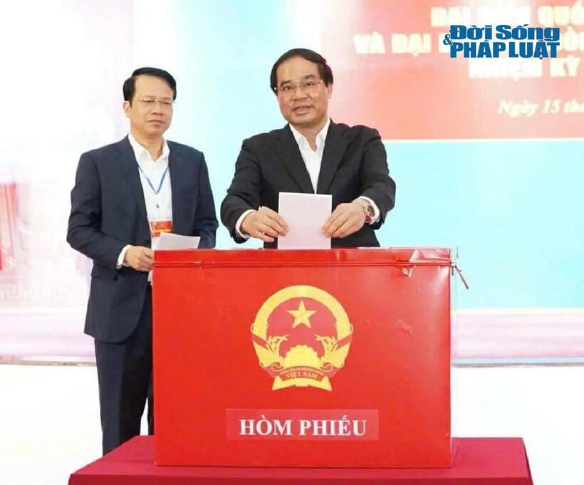 Ủy viên Trung ương Đảng, Bí thư Tỉnh ủy Thái Nguyên Trịnh Xuân Trường đã dự lễ khai mạc và thực hiện quyền công dân.
