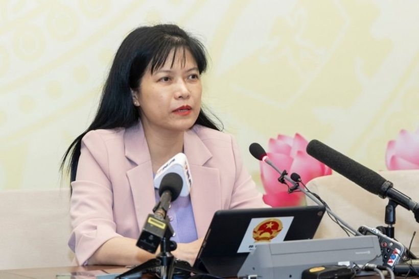 Bà Tạ Thị Yên - Phó Chủ nhiệm Ủy ban Công tác đại biểu của Quốc hội, Phó Chánh Văn phòng Thường trực Văn phòng Hội đồng Bầu cử Quốc gia.