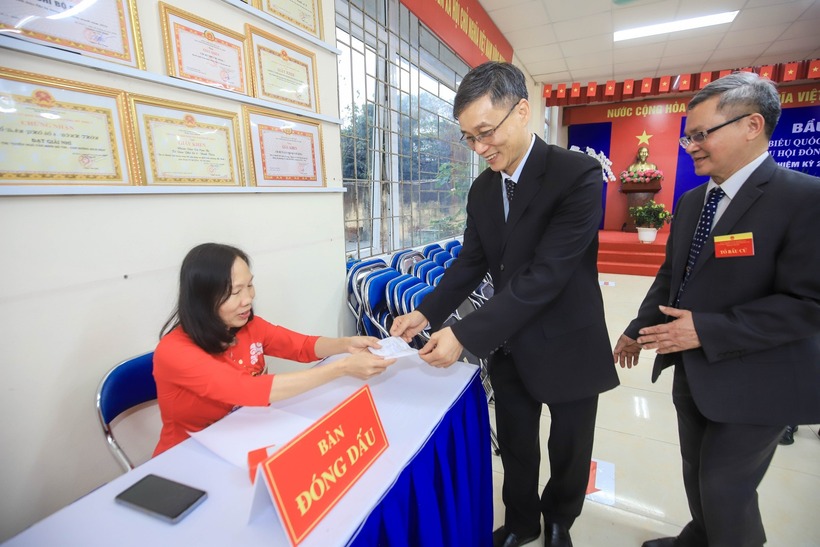 "Tôi cảm thấy tự hào và vinh dự được thực hiện quyền, nghĩa vụ công dân của mình" - 7