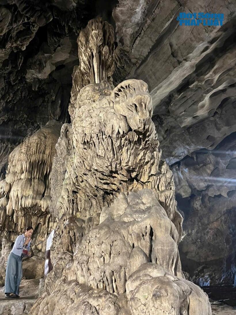 Bên trong Động Hương Tích có gì khiến hàng triệu người tìm về mỗi năm? - 11
