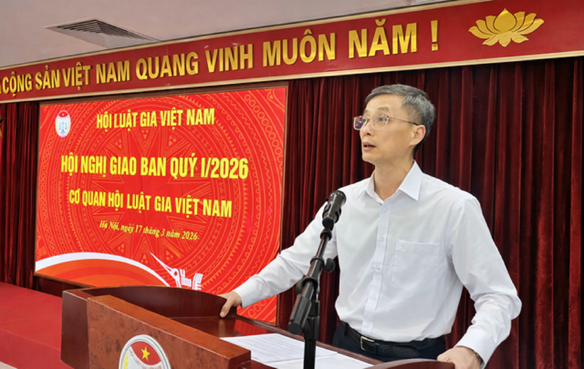 Ông Nguyễn Khánh Ngọc - Chủ tịch Hội Luật gia Việt Nam phát biểu tại hội nghị.